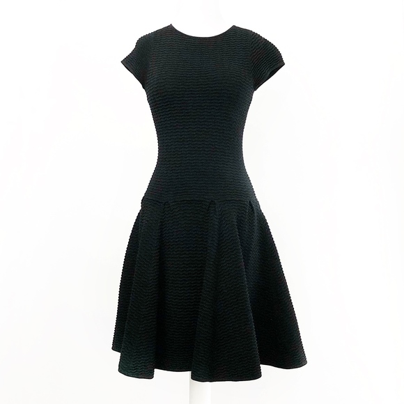 ✨sold✨ marciano • wave texture knit back keyhole knit fit flare sweater dress - Picture 5 of 8